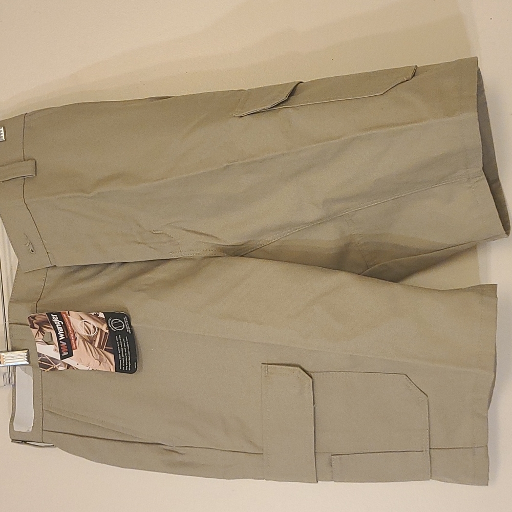 Wrangler WorkWear shorts size 34